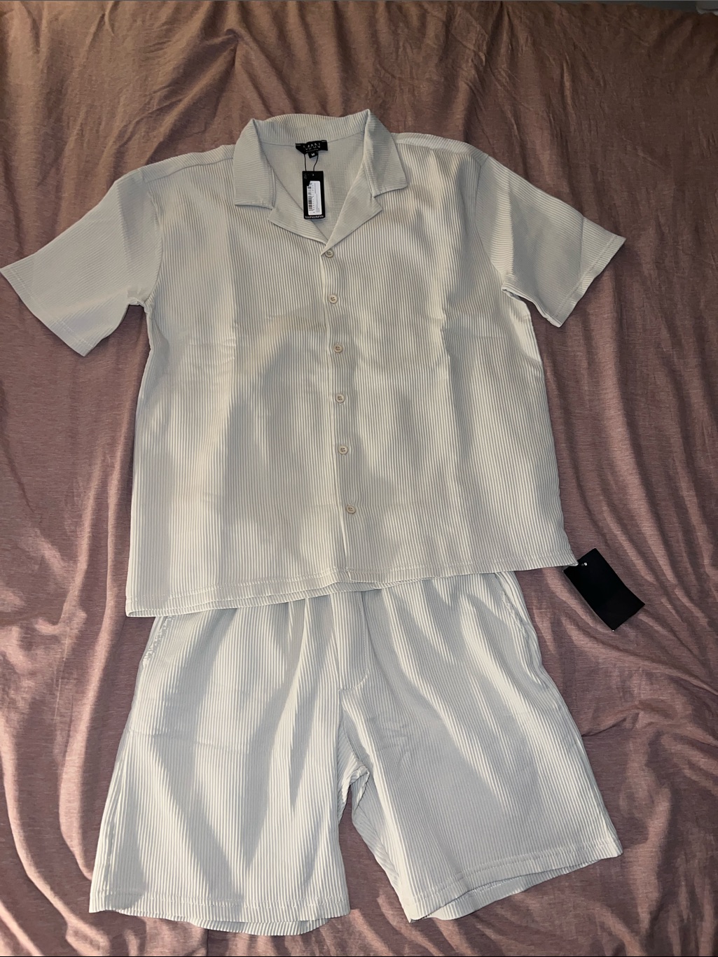 Boohoo Man Oversized Reverse Pleated Short Set
